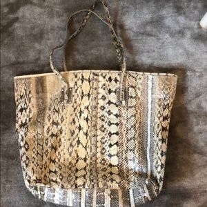 Tote-Alligator Print